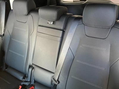 2025 Mercedes-BENZ GLB — миниатюра 23