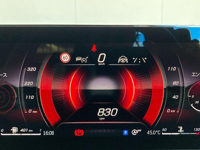 2025 Mercedes-BENZ GLB — миниатюра 40