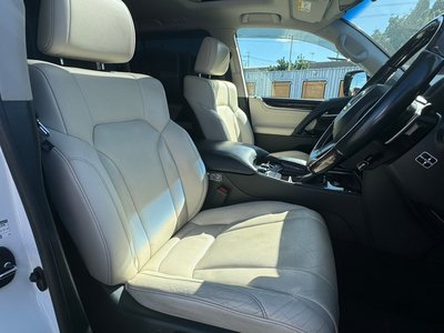 2015 Lexus LX 照片 7