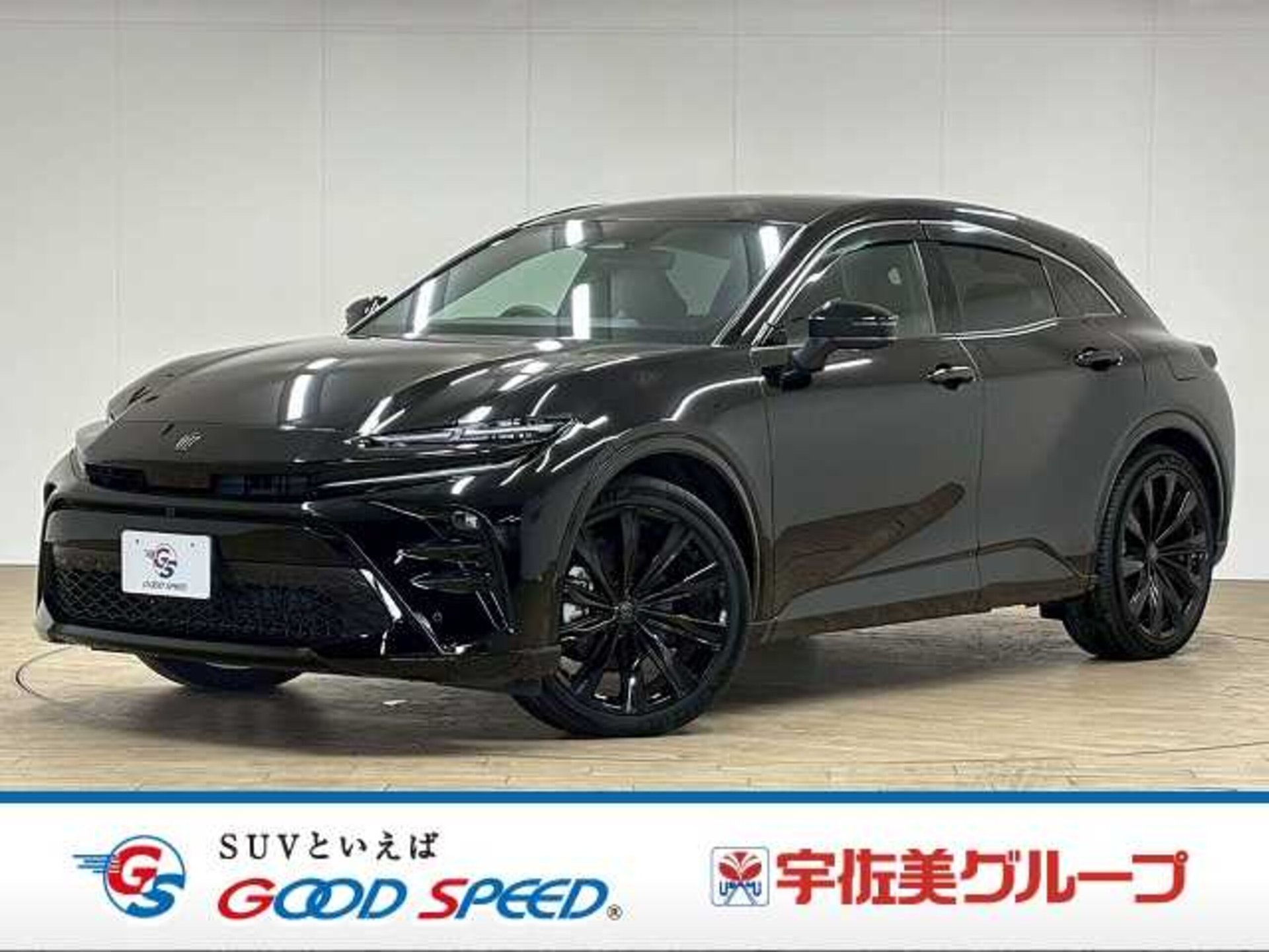 TOYOTA CROWN SPORT - View 1