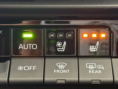 TOYOTA CROWN SPORT - 10