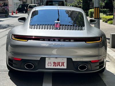 PORSCHE 911 CARRERA - 6