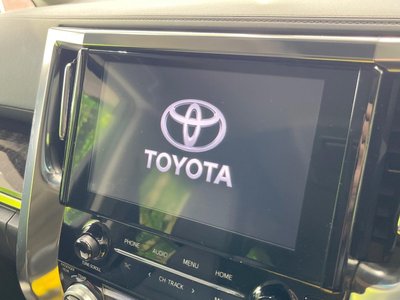 2022 Toyota ALPHARD photo 3