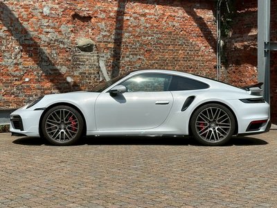 2024 Porsche 911 — миниатюра 16