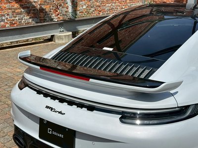 2024 Porsche 911 — миниатюра 24