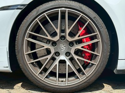 2024 Porsche 911 — миниатюра 30