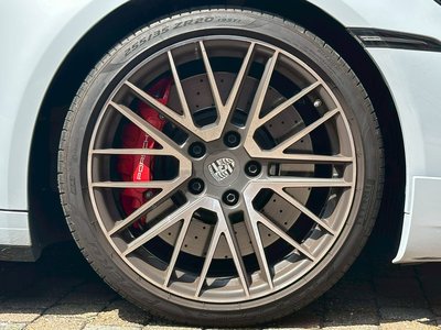 2024 Porsche 911 — миниатюра 32
