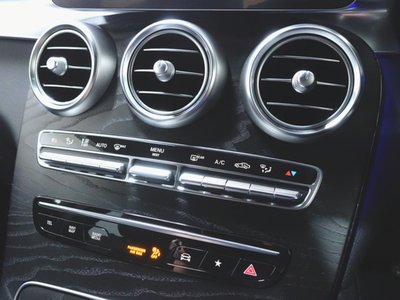 صورة مصغرة 18 لـ 2022 Mercedes-BENZ GLC
