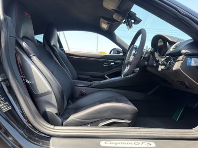 2015 Porsche CAYMAN 缩略图 59