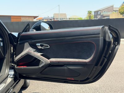2015 Porsche CAYMAN 缩略图 26
