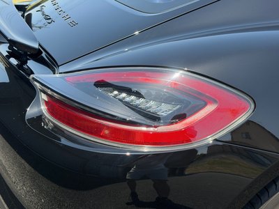 2015 Porsche CAYMAN 缩略图 15
