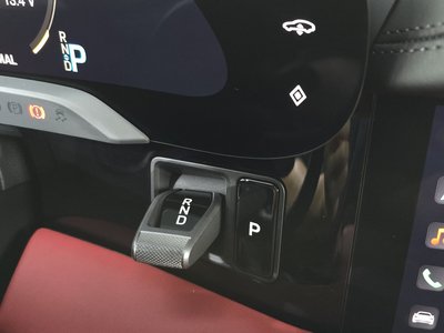 2022 Porsche TAYCAN 缩略图 12
