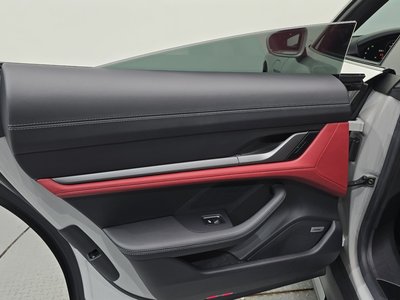 2022 Porsche TAYCAN 缩略图 15