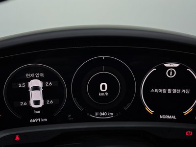 2022 Porsche TAYCAN 缩略图 11