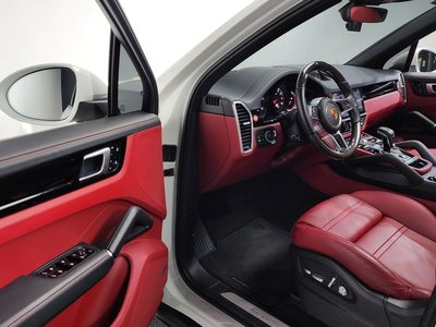 PORSCHE CAYENNE - 10