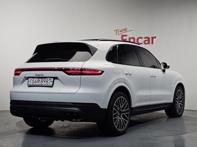 PORSCHE CAYENNE - 3