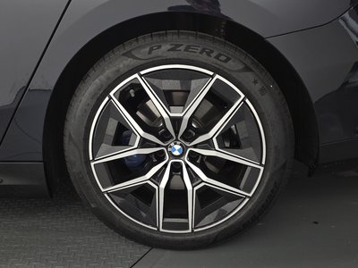 2026 BMW 5 SERIES 照片 8