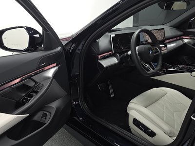 2026 BMW 5 SERIES — миниатюра 17