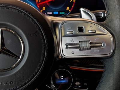 2020 Mercedes-BENZ GLS AMG — миниатюра 45