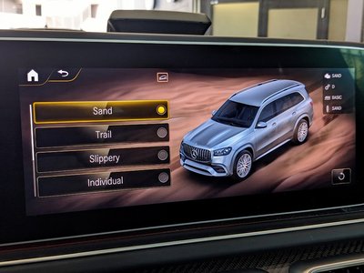 2020 Mercedes-BENZ GLS AMG — миниатюра 54