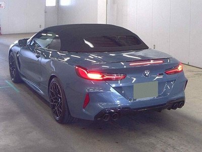 BMW M8 CABRIOLET - 2