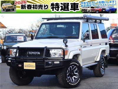 TOYOTA LAND CRUISER 70