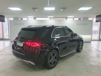 MERCEDES-BENZ GLE - 4