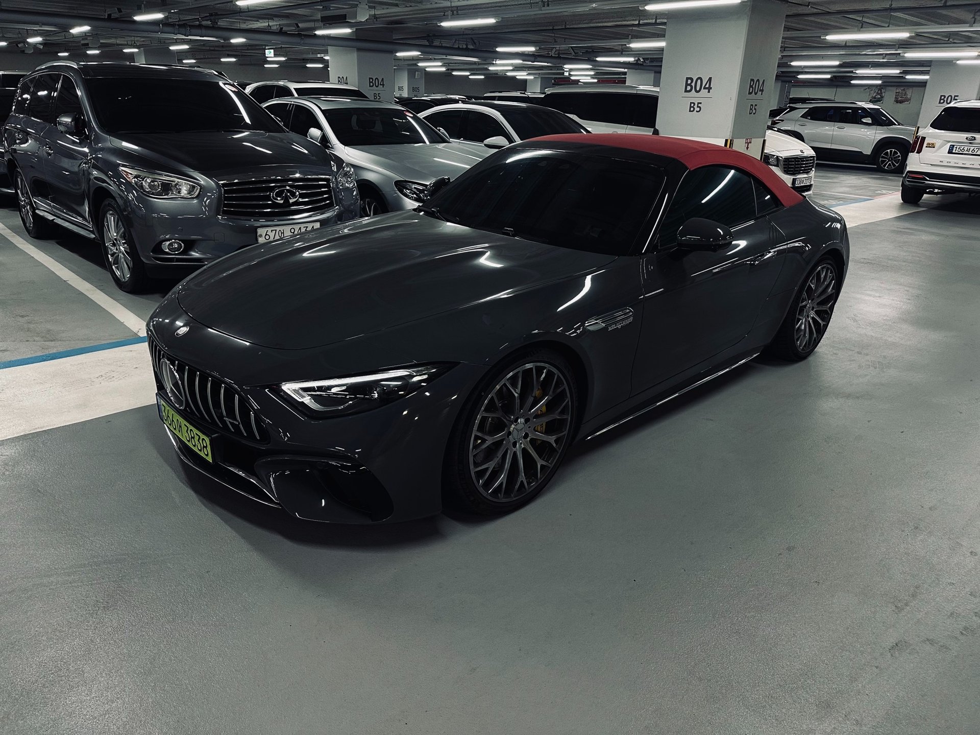 MERCEDES-BENZ SL - View 1