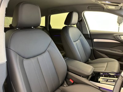 صورة مصغرة 26 لـ 2025 AUDI A5 AVANT