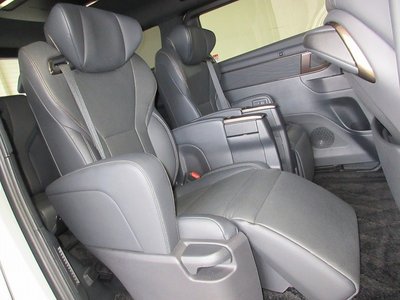 TOYOTA ALPHARD - 8