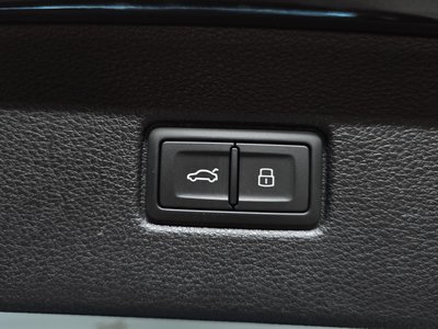 2023 AUDI Q7 — миниатюра 24