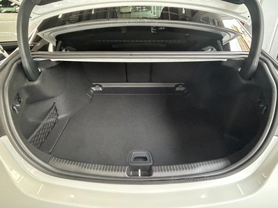 2026 Mercedes-BENZ C-CLASS 缩略图 12