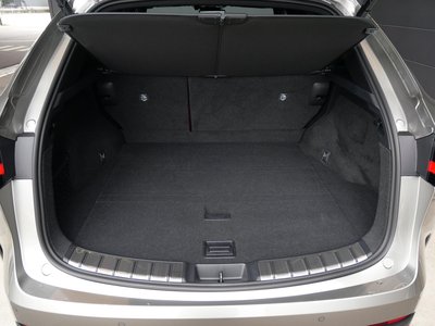 صورة مصغرة 17 لـ 2025 Lexus NX