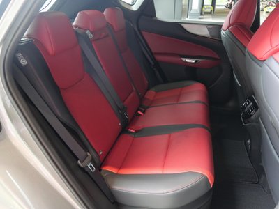 صورة مصغرة 16 لـ 2025 Lexus NX