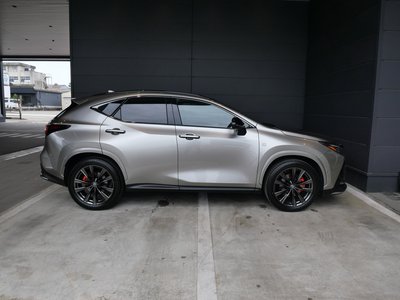 2025 Lexus NX — фото 4
