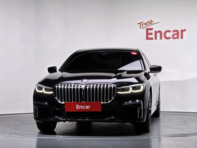BMW 7 SERIES - 2