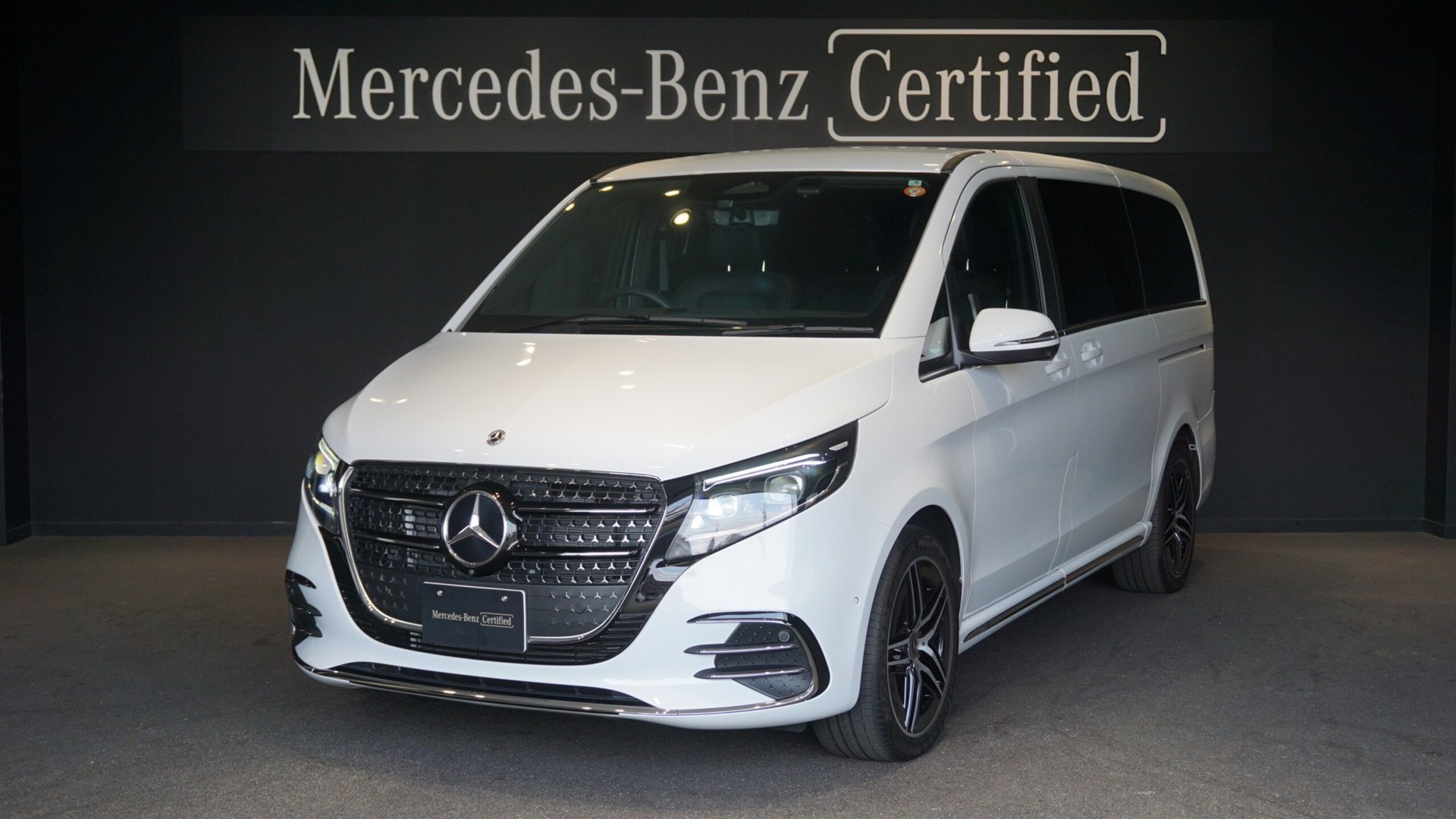 MERCEDES-BENZ V-CLASS - View 1