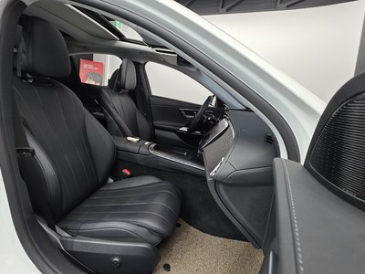 MERCEDES-BENZ E-CLASS - 10