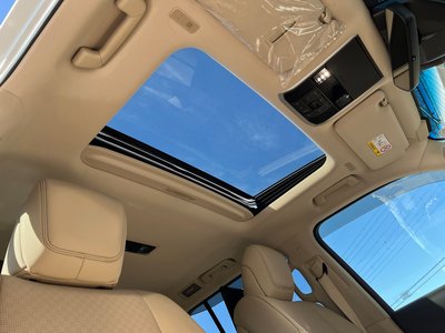 TOYOTA LAND CRUISER 300 - 9