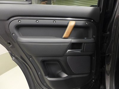 صورة مصغرة 29 لـ 2022 LAND Rover DEFENDER