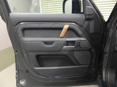 صورة مصغرة 24 لـ 2022 LAND Rover DEFENDER
