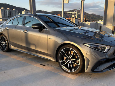 MERCEDES-BENZ CLS - 4