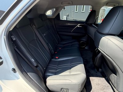 2021 Lexus RX — миниатюра 28