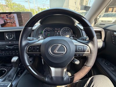 2021 Lexus RX — миниатюра 15