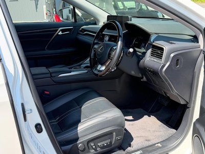 2021 Lexus RX — миниатюра 13