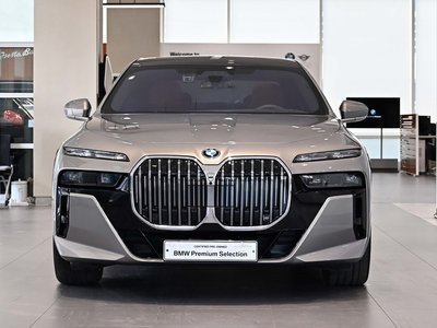 BMW 7 SERIES - 5