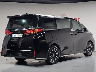 TOYOTA ALPHARD - 2