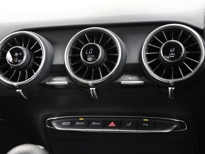 صورة مصغرة 79 لـ 2023 AUDI TTS COUPE