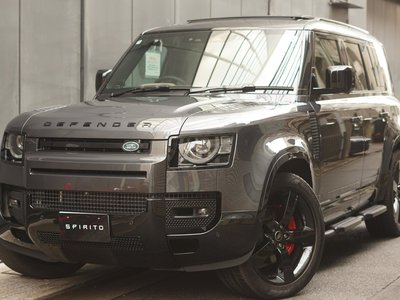 LAND ROVER DEFENDER - 1