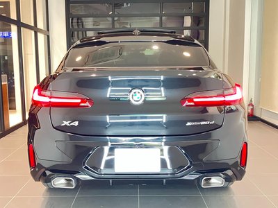 BMW X4 - 8